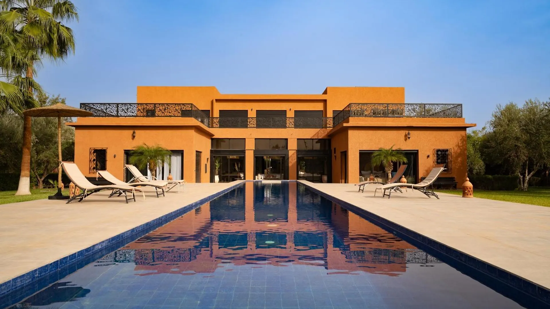 Villa Lilas - Piscine, Jardin & Cinema Marrakesh